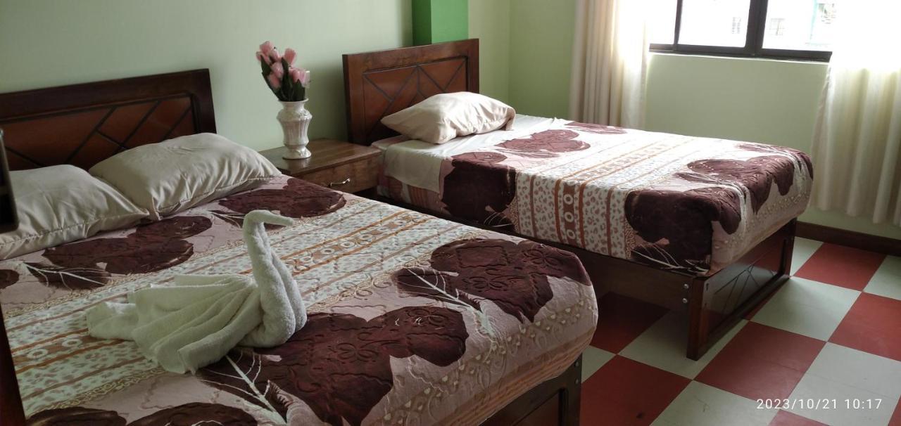 Hostal Eterna Primavera Copacabana  Esterno foto